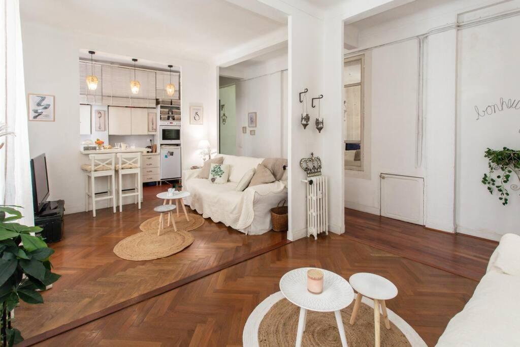 #41 & Charming 1 Bdr Flat 10mins Walk To Apartment