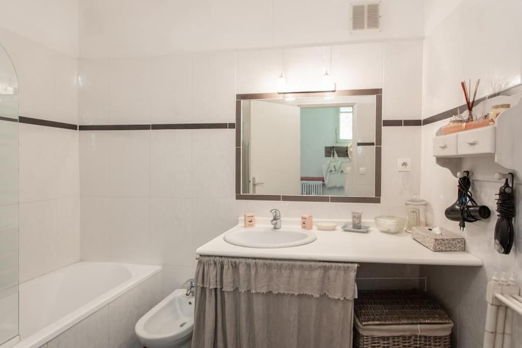 #41 & Charming 1 Bdr Flat 10mins Walk To Apartment