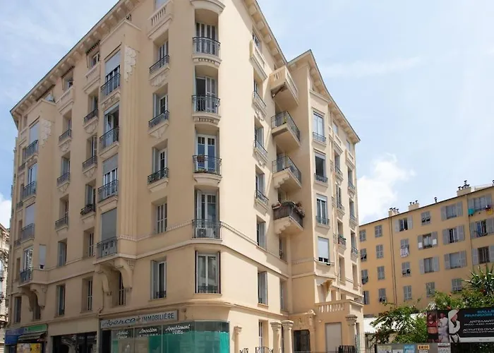 #41 Central & Charming 1 Bdr Flat 10Mins Walk To Beach