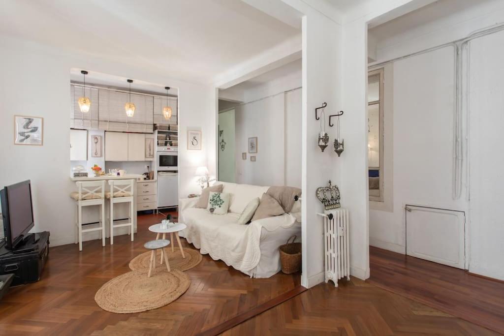 #41 & Charming 1 Bdr Flat 10mins Walk To * Nizza